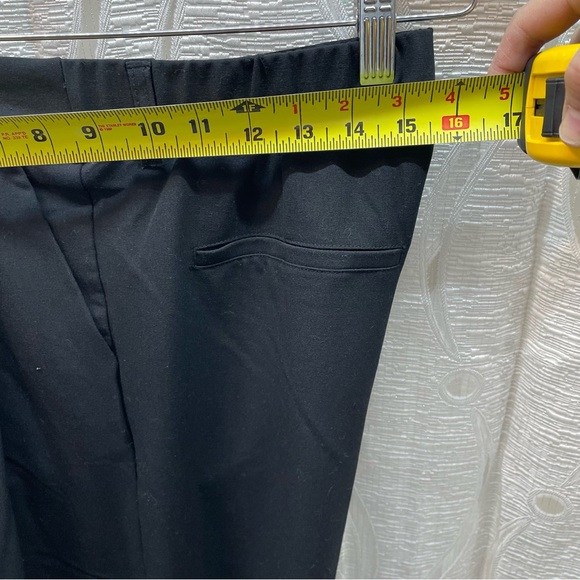 Elegant Black Women's Trousers - Picture 11 of 11